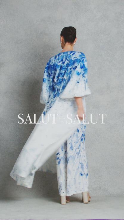 Endless Blues Coat - White with Blue Print